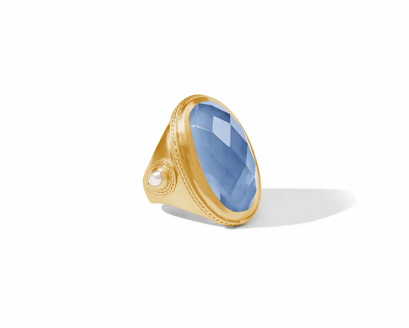 Cannes Statement Ring Chalcedony Blue Size 7 | STACH & CO display picture 3